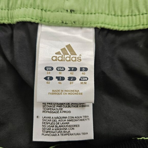 Adidas Mens Black & Green Athletic Shorts W/ Drawstrings Pockets Size M Workout - Picture 8 of 9